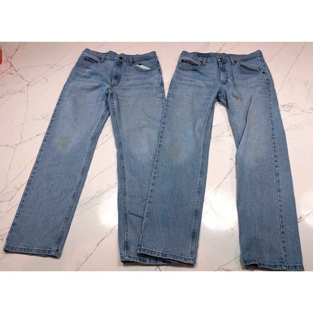 Wrangler Mens Work Jeans 32x30 Light‎ Wash, Stained